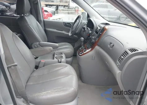 2006 Kia Sedona Ex/Lx z USA, uszkodzony, nr VIN KNDMB233566029982